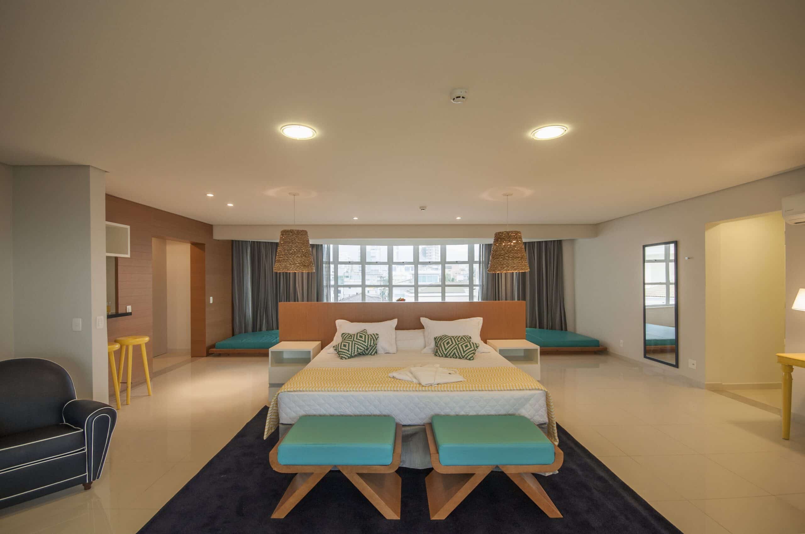 Hotel no Guarujá: conheça alguns dos principais atrativos do Doral! acomodação - quarto de casal