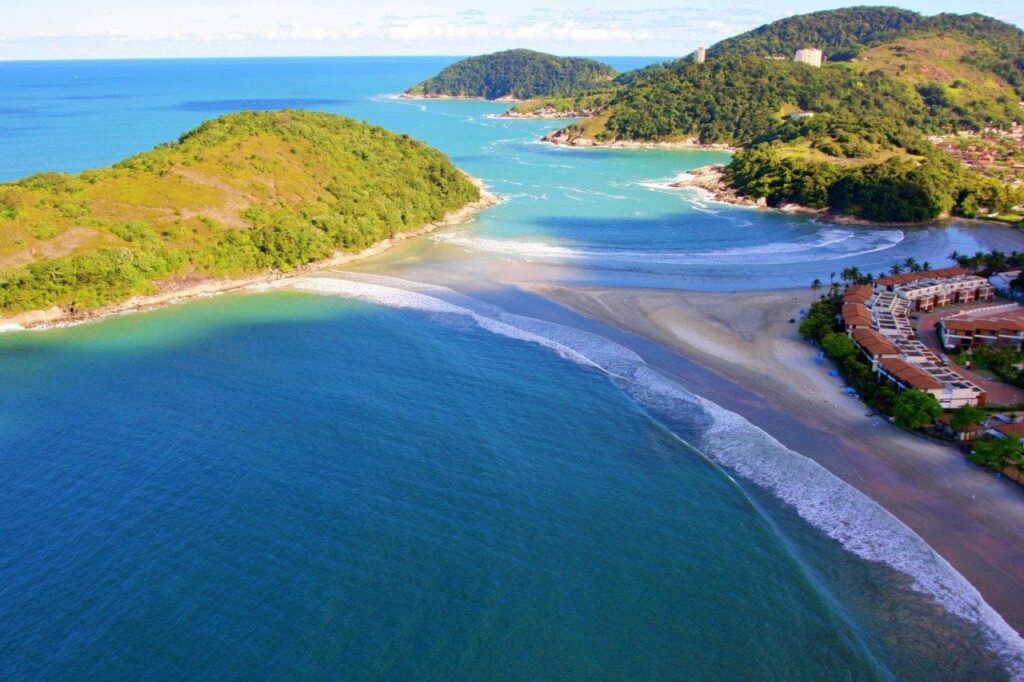 Praia de Pernambuco: sofisticação em meio a um paraíso encantador! 2025 Praia-do-Mar-Casado-Portal-Guarujá-de-Turismo