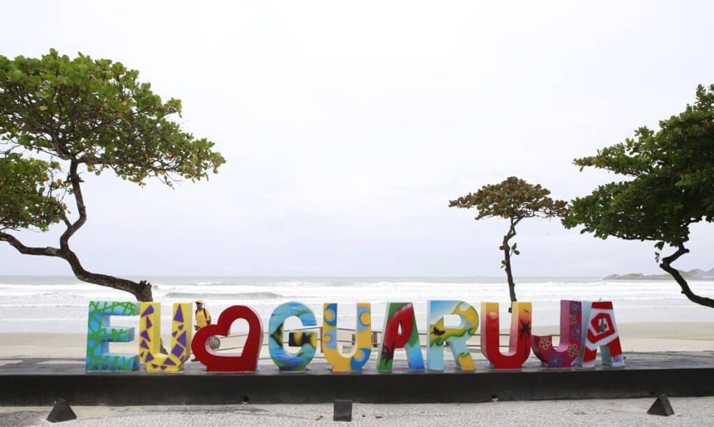 Praia das Pitangueiras: a praia em homenagem às pitangas! Prefeitura do Guarujá,Praia Pitangueiras - Guarujá