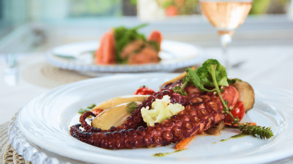 Os melhores restaurantes do Guarujá: veja opções para você se deliciar! Melhores Restaurantes do Guarujá - La Vieiras