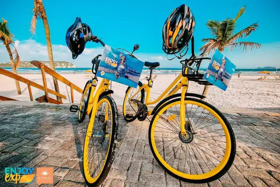 Posso estacionar o carro no Hotel Doral? Posso estacionar o carro no Hotel Doral?