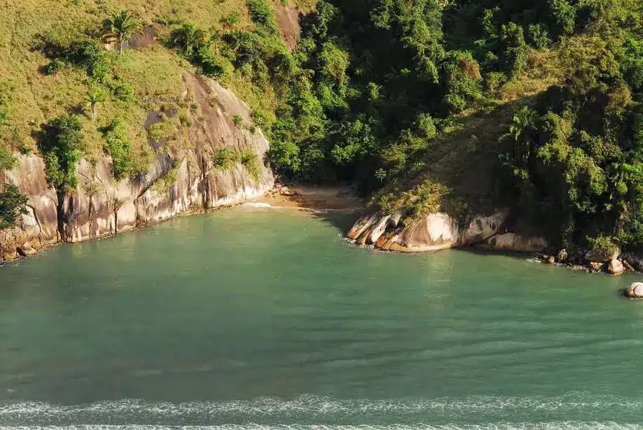Onde fica a praia Cheira Limão? Praia-Cheira-Limao-em-Guaruja-Portal-Guaruja-de-Turismo-Foto-Acervo-da-Prefeitura-Municipal-de-Guaruja