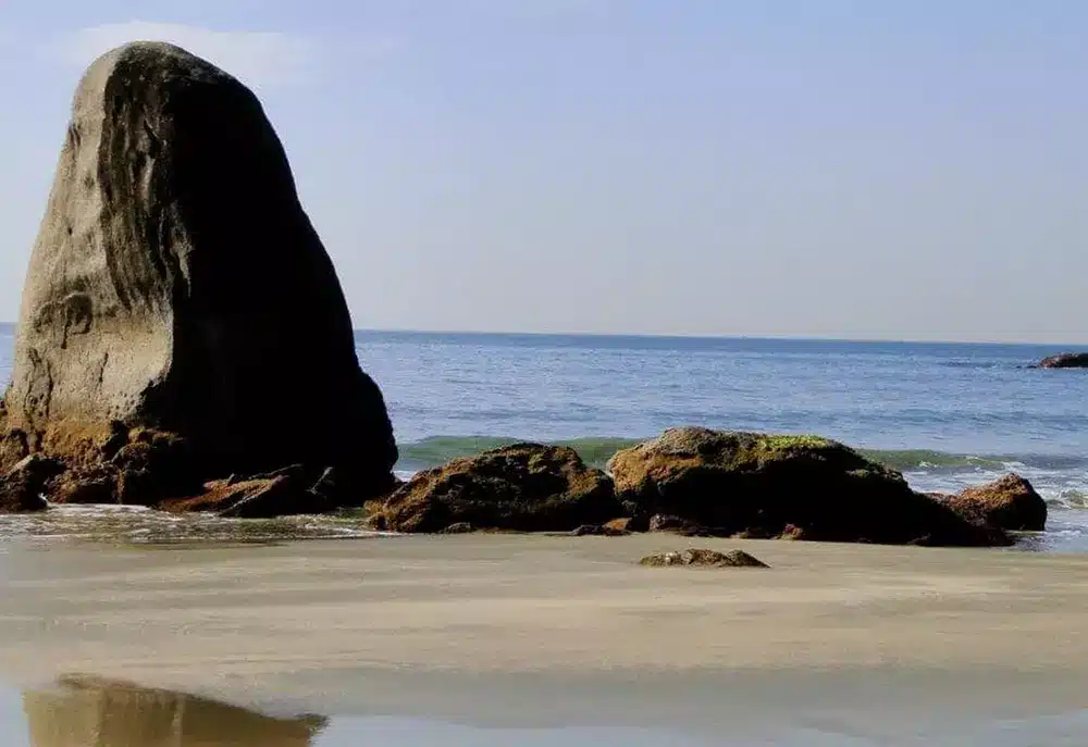 Praia Preta: uma das mais isoladas e desertas do Guarujá! Praia Preta - Portal-Guaruja-de-Turismo-Divulgacao1.