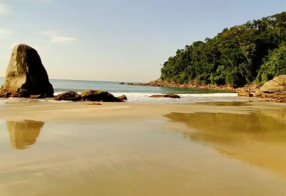 Praia Preta: uma das mais isoladas e desertas do Guarujá! Portal-Guaruja-de-Turismo-Divulgacao2