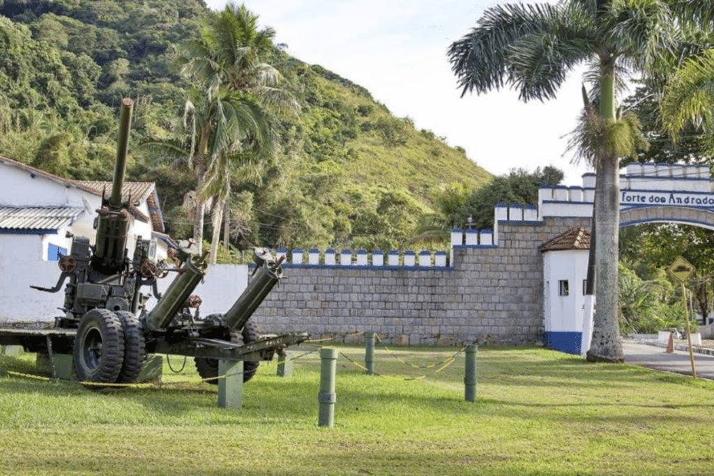 Quais São as principais Atrações turísticas do Guarujá ? Quais São as principais Atrações turísticas do Guarujá ?