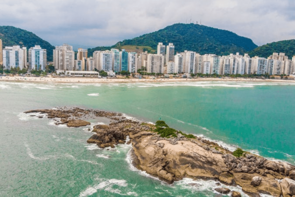 Descubra as Melhores Praias para Famílias em São Paulo: Diversão Garantida para Todas as Idades Descubra as Melhores Praias para Famílias em São Paulo: Diversão Garantida para Todas as Idades