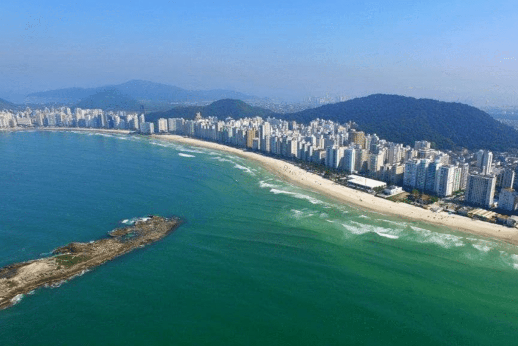 Enseada ou Pitangueiras ? Pitangueiras