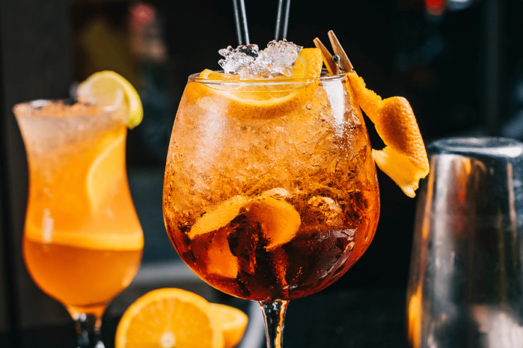 Os melhores restaurantes e bares do Guarujá para experimentar a gastronomia local Os melhores restaurantes e bares do Guarujá para experimentar a gastronomia local