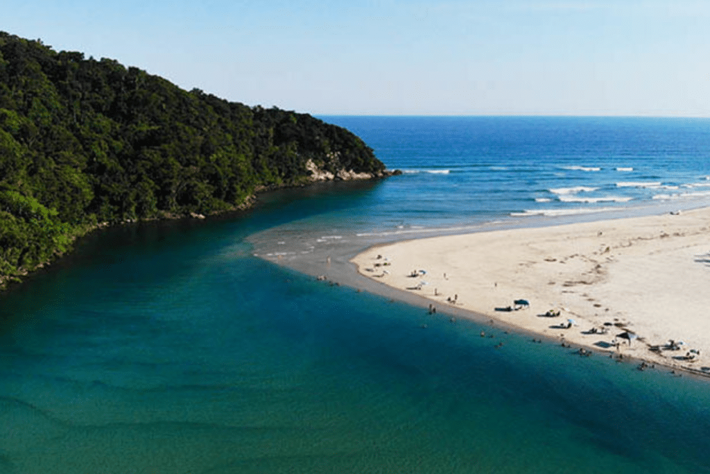 Escolhendo entre Guarujá e Bertioga: Qual Litoral Paulista é Ideal para Você? Escolhendo entre Guarujá e Bertioga: Qual Litoral Paulista é Ideal para Você?